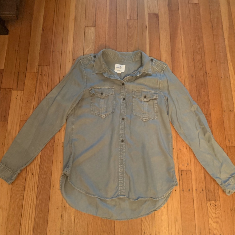 American Eagle Outfitters Blue Button Down Shirt